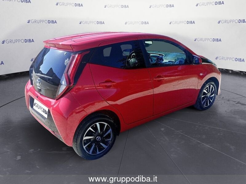Toyota Aygo Aygo 5p 1.0 x-wave grey m-mt 72cv- Gruppo Diba