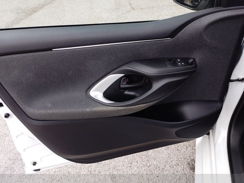 Toyota Yaris Yaris 1.5h Active- Gruppo Diba