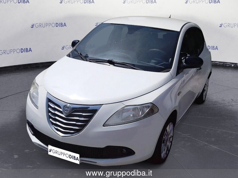 Lancia Ypsilon Ypsilon 1.2 8v Silver s&s 69cv- Gruppo Diba
