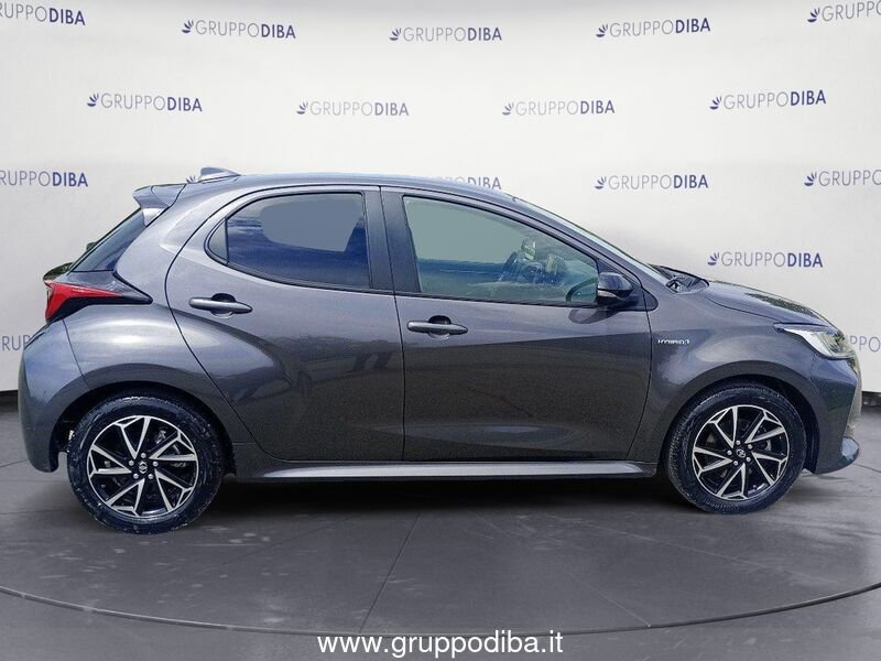 Toyota Yaris Yaris 1.5h Lounge- Gruppo Diba