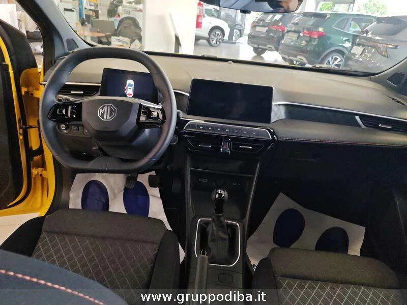 MG 3 1.5 MT COM Pastel Yellow- Gruppo Diba