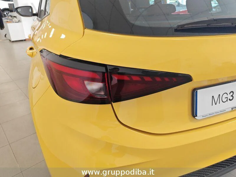 MG 3 1.5 MT COM Pastel Yellow- Gruppo Diba