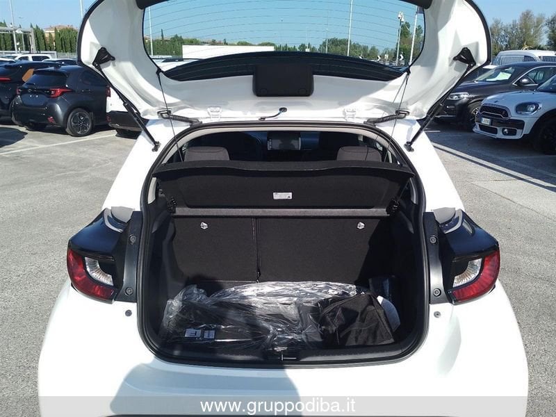 Toyota Yaris YARIS 15H ECVT 5P ACTIVE MY25- Gruppo Diba