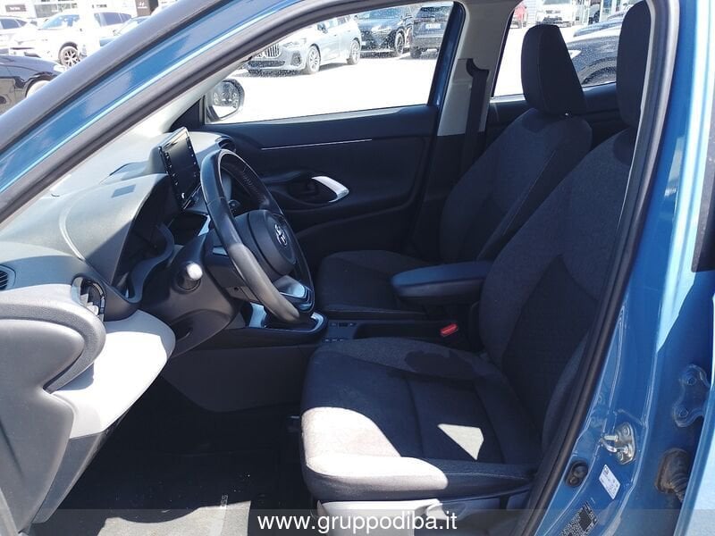 Toyota Yaris Cross Yaris Cross 1.5h Business fwd 116cv e-cvt- Gruppo Diba