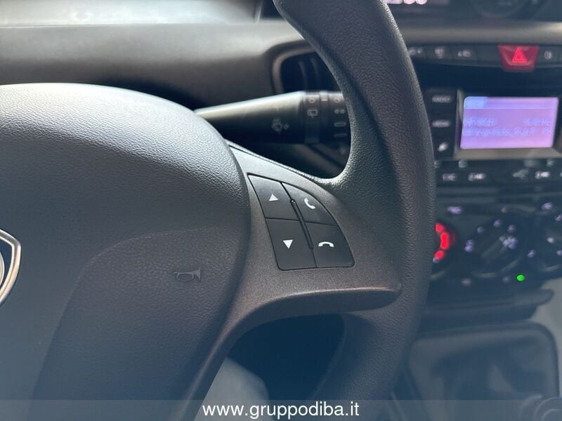 Lancia Ypsilon Ypsilon 0.9 t.air Elefantino Blu ecochic metano 70- Gruppo Diba