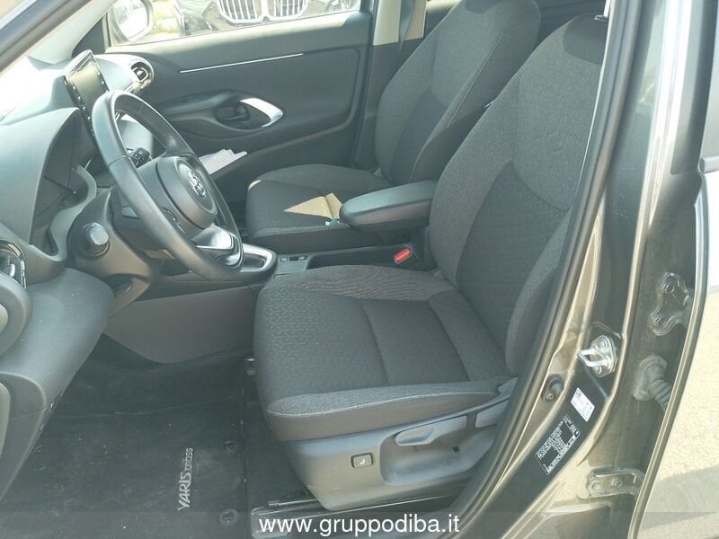 Toyota Yaris Cross Yaris Cross 1.5h Business fwd 116cv e-cvt- Gruppo Diba
