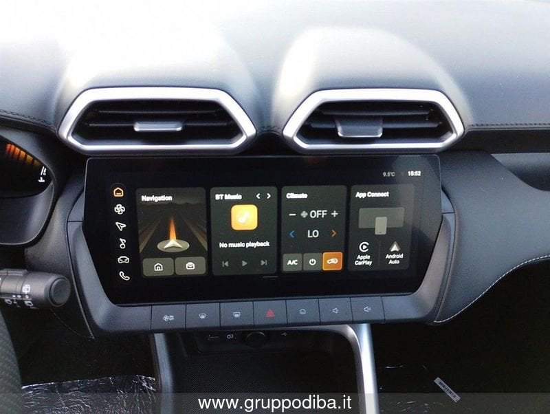 MG ZS 1.5L HEV LUX MY25 Silver- Gruppo Diba