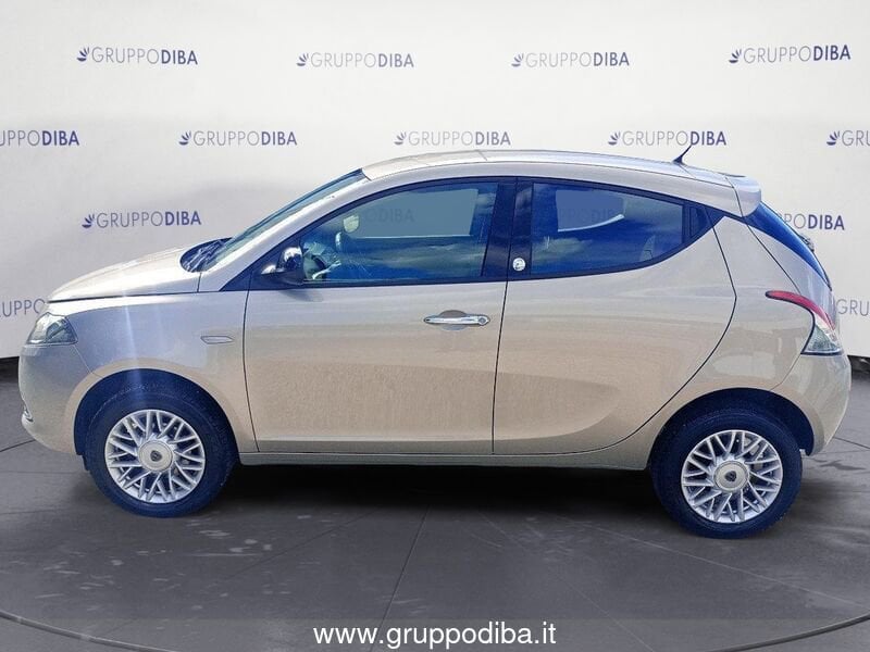 Lancia Ypsilon Ypsilon 0.9 t.air Gold ecochic metano 80cv E5+- Gruppo Diba