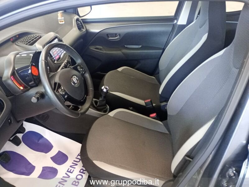 Toyota Aygo Aygo 5p 1.0 x-play 72cv- Gruppo Diba