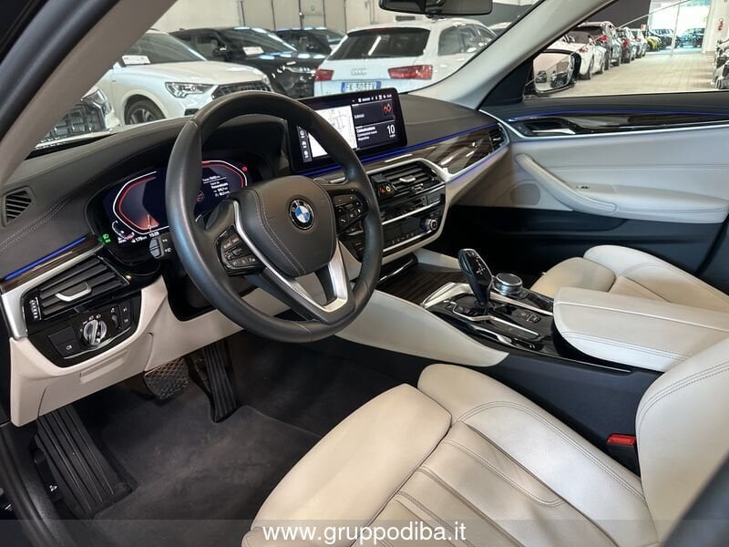BMW Serie 5 Touring 530d Touring mhev 48V xdrive Luxury auto- Gruppo Diba