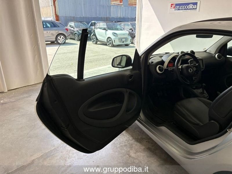 smart Fortwo Fortwo 1.0 Youngster 71cv twinamic my18- Gruppo Diba