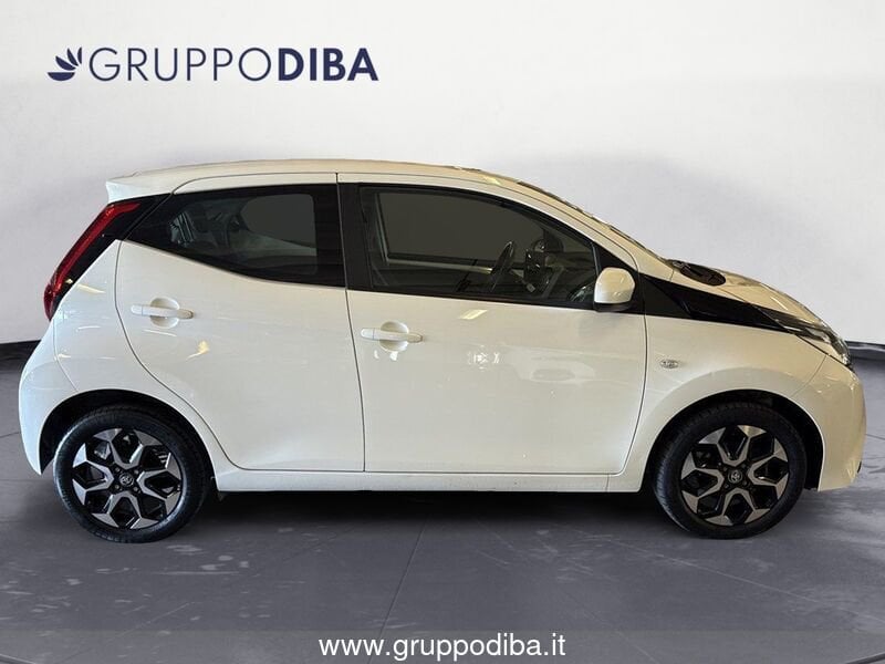 Toyota Aygo Aygo 5p 1.0 x-play 72cv- Gruppo Diba