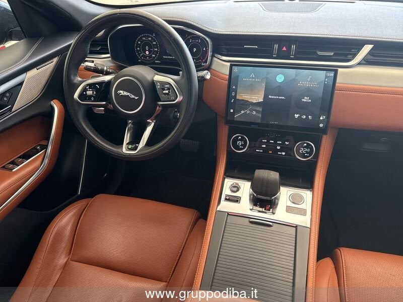 Jaguar F-Pace F-Pace 2.0d i4 mhev R-Dynamic SE awd 204cv auto- Gruppo Diba