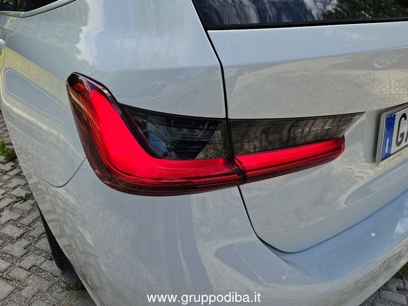 BMW Serie 3 Touring 320d Touring mhev 48V Business Advantage auto- Gruppo Diba