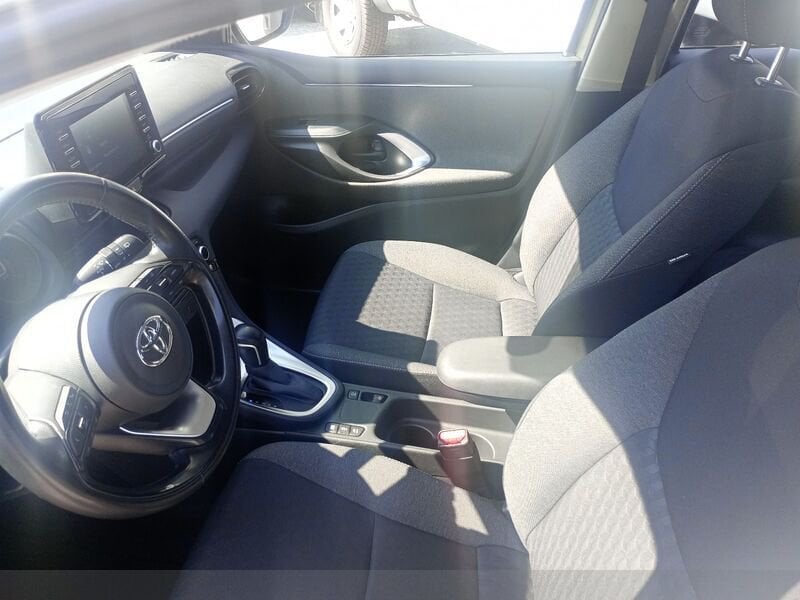 Toyota Yaris Yaris 1.5h Active- Gruppo Diba