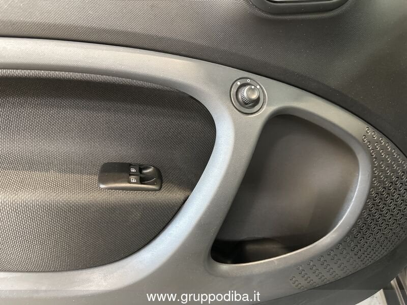 smart Fortwo Fortwo 1.0 Passion 71cv twinamic- Gruppo Diba