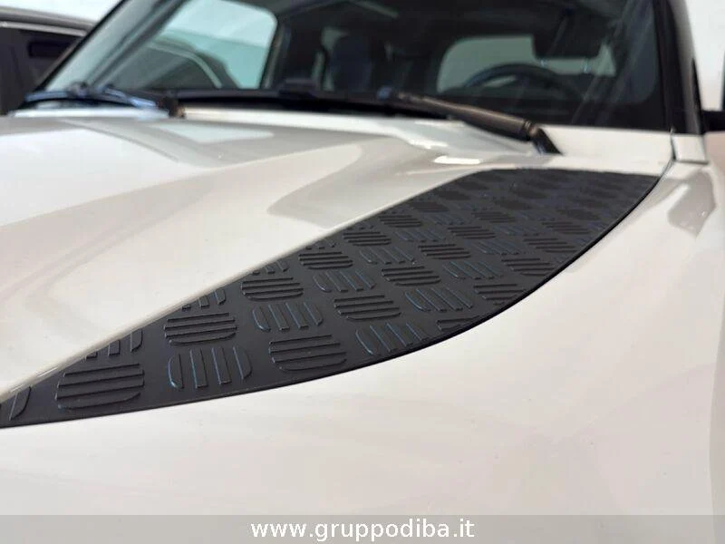 Land Rover Defender Defender 90 3.0d i6 mhev awd 200cv auto- Gruppo Diba