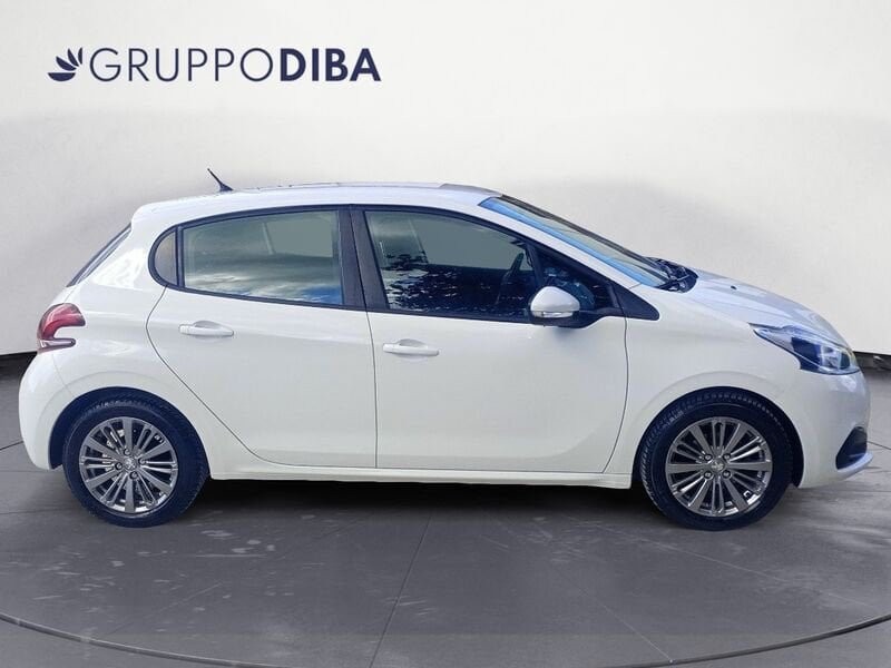 Peugeot 208 208 5p 1.6 bluehdi Active 75cv- Gruppo Diba