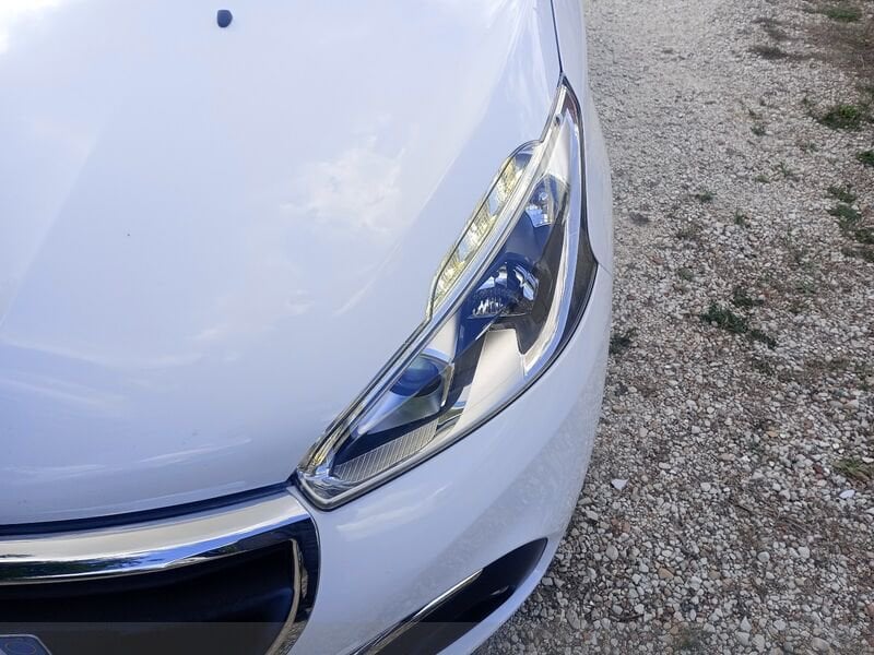 Peugeot 208 208 5p 1.6 bluehdi Active 75cv- Gruppo Diba