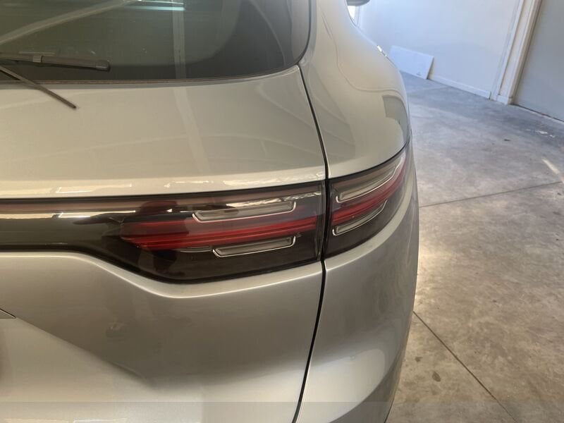 Porsche Cayenne E-Hybrid Cayenne 3.0 e-hybrid tiptronic- Gruppo Diba