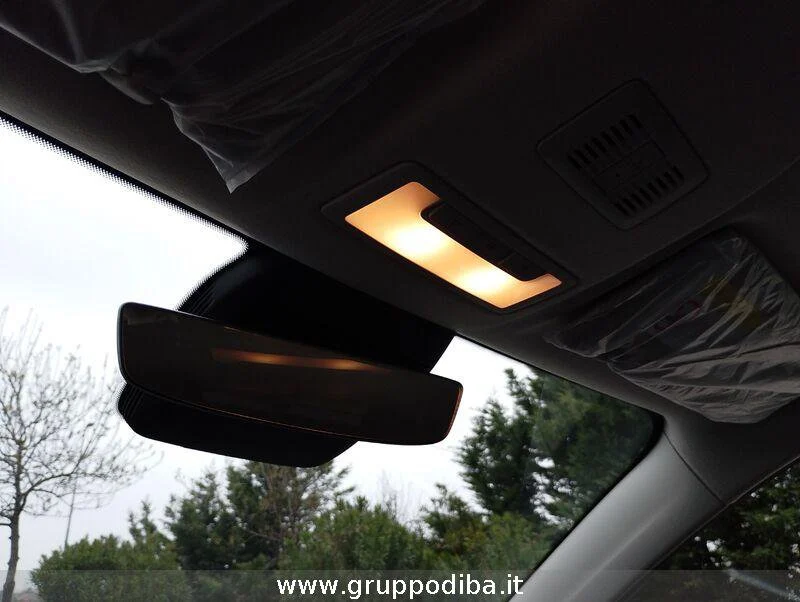 MG ZS 1.5L HEV COM MY25 Black- Gruppo Diba