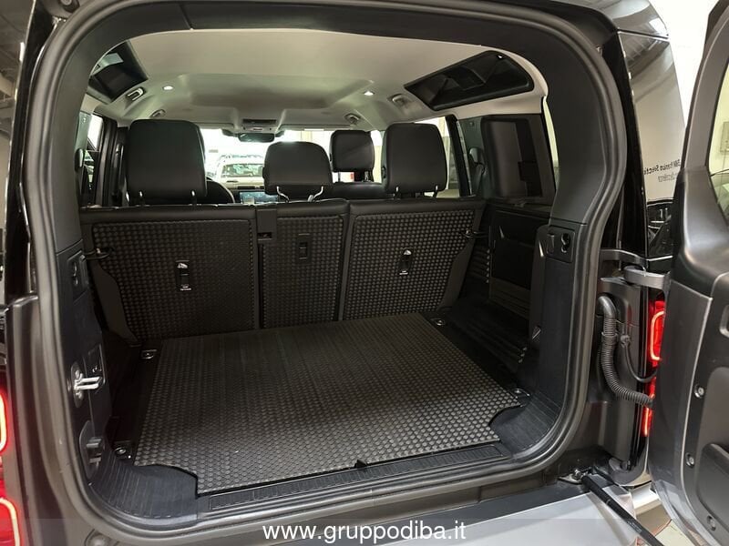 Land Rover Defender Defender 110 2.0d sd4 awd 200cv auto- Gruppo Diba