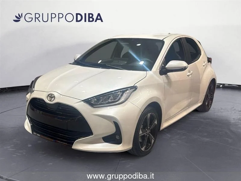 Toyota Yaris YARIS 15H 130HP LOUNGE MY25- Gruppo Diba
