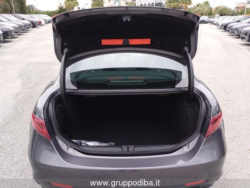 Alfa Romeo Giulia Giulia 2.2 t Veloce Q4 210 cv auto- Gruppo Diba