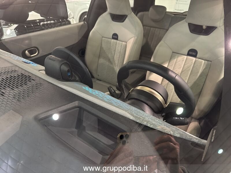 MINI 3 Porte Mini Cooper 3p 1.5 C Favoured auto- Gruppo Diba