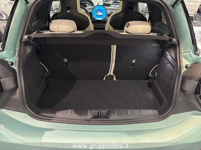 MINI 3 Porte Mini Cooper 3p 1.5 C Favoured auto- Gruppo Diba