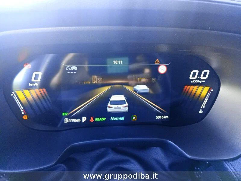 MG ZS 1.5L HEV LUX MY25 Silver- Gruppo Diba
