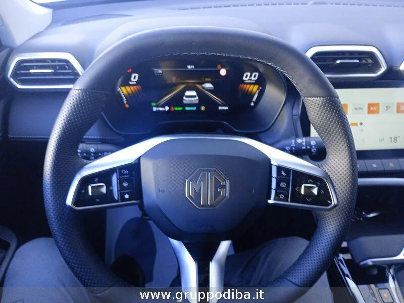 MG ZS 1.5L HEV LUX MY25 Silver- Gruppo Diba
