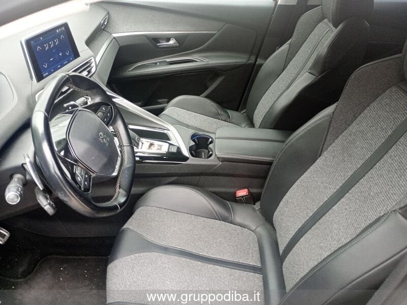Peugeot 3008 3008 1.5 bluehdi Allure s&s 130cv eat8- Gruppo Diba