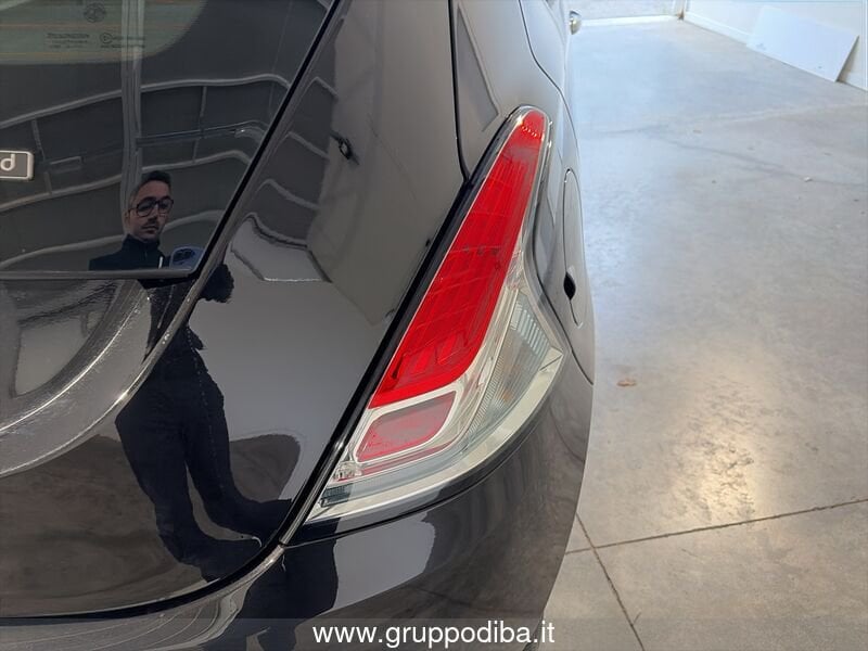 Lancia Ypsilon Ypsilon 1.0 firefly hybrid Alberta Ferretti s&s 70- Gruppo Diba