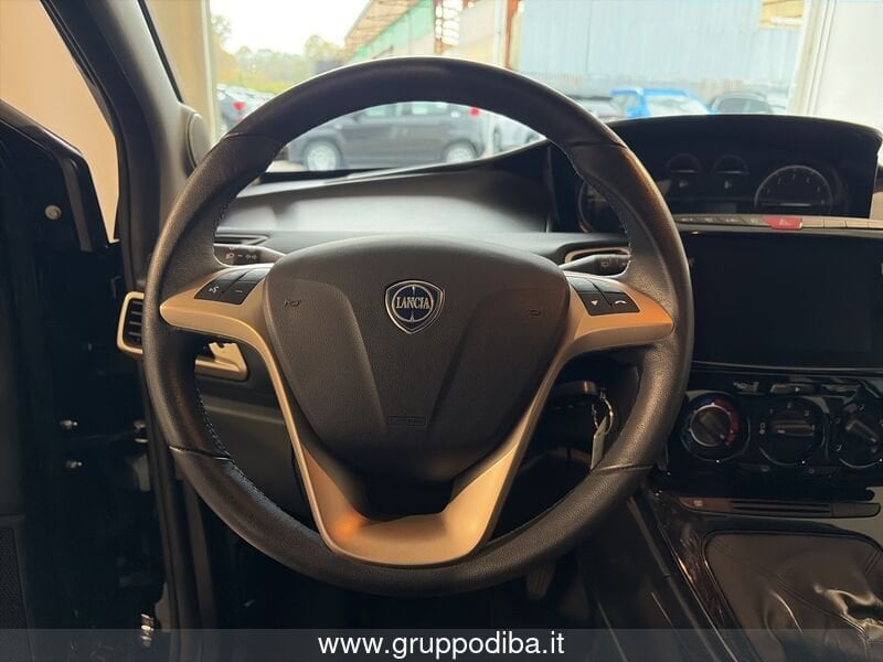 Lancia Ypsilon Ypsilon 1.0 firefly hybrid Alberta Ferretti s&s 70- Gruppo Diba