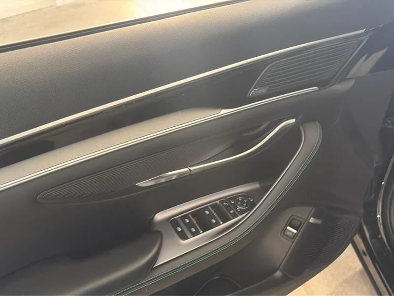 BYD Seal U DM-i Seal U DM-i 1.5 phev Comfort 2wd- Gruppo Diba