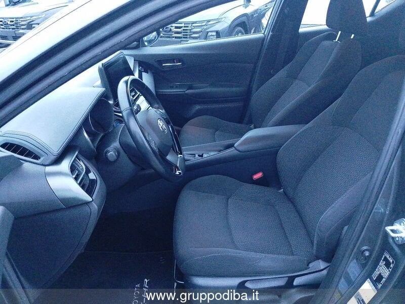 Toyota C-HR C-HR 1.8h Active 2wd e-cvt- Gruppo Diba