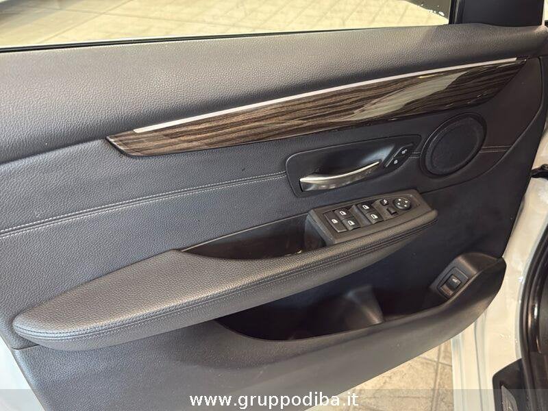 BMW Serie 2 Active Tourer 216d Active Tourer Luxury auto- Gruppo Diba