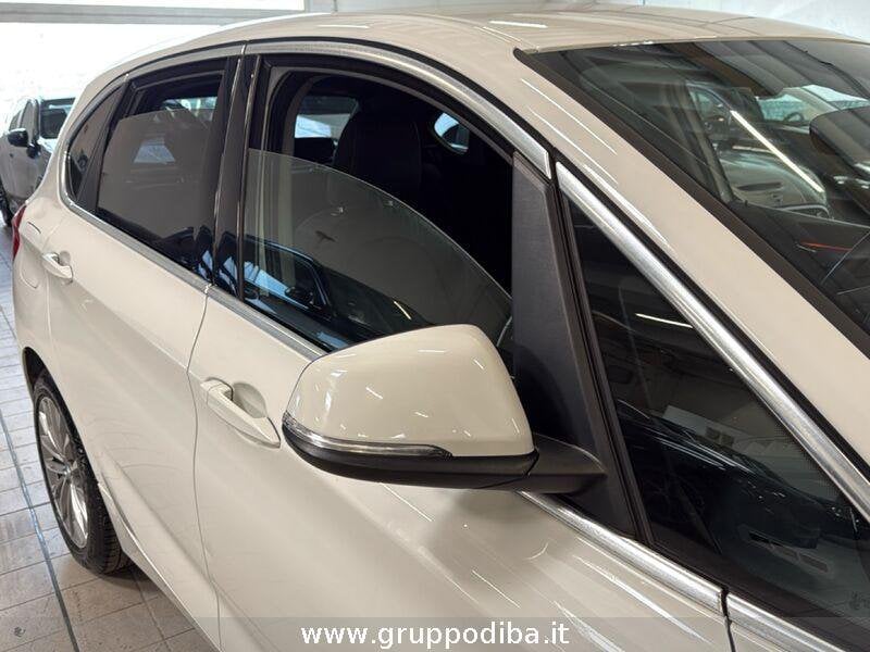 BMW Serie 2 Active Tourer 216d Active Tourer Luxury auto- Gruppo Diba