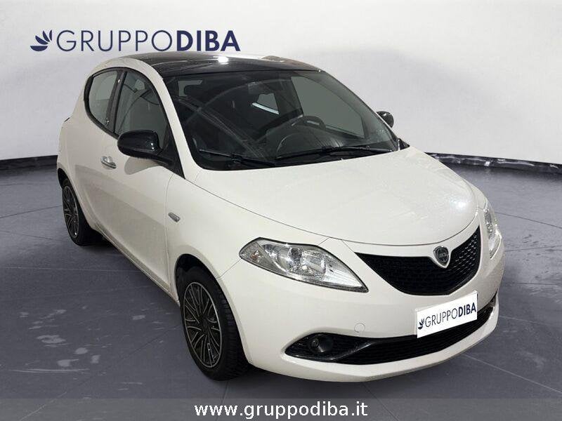Lancia Ypsilon Ypsilon 1.2 Gold ecochic Gpl 69cv my19- Gruppo Diba