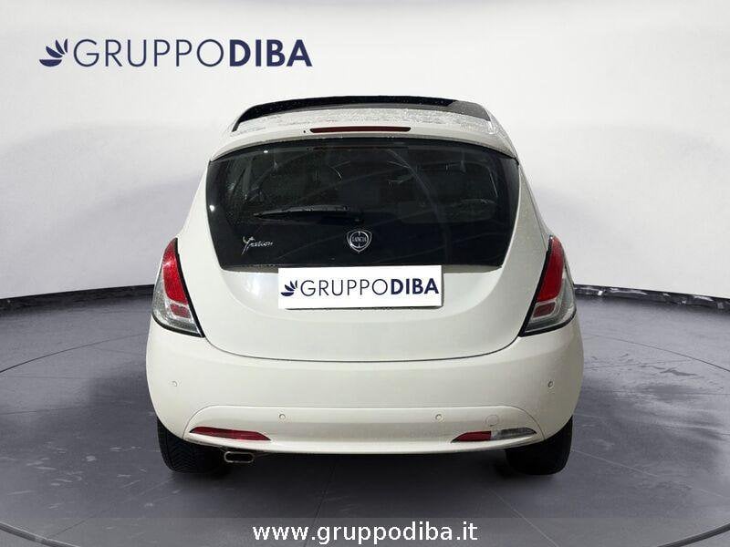 Lancia Ypsilon Ypsilon 1.2 Gold ecochic Gpl 69cv my19- Gruppo Diba