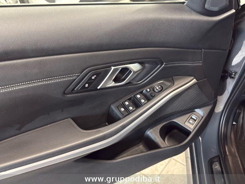 BMW Serie 3 Touring 320d Touring mhev 48V Business Advantage auto- Gruppo Diba