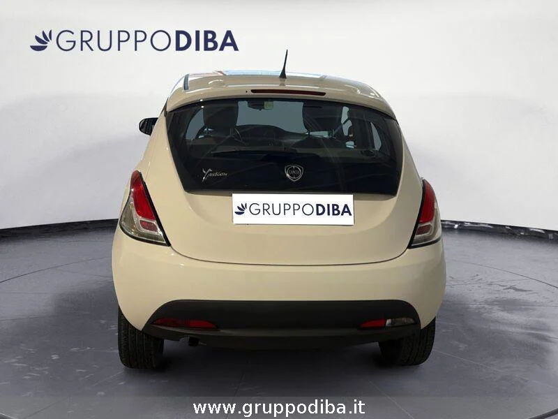 Lancia Ypsilon Ypsilon 0.9 t.air Elle ecochic metano 80cv- Gruppo Diba