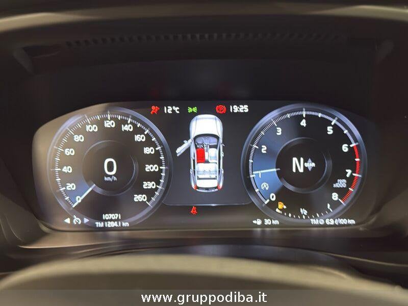 Volvo XC40 XC40 1.5 t2 Momentum my21- Gruppo Diba