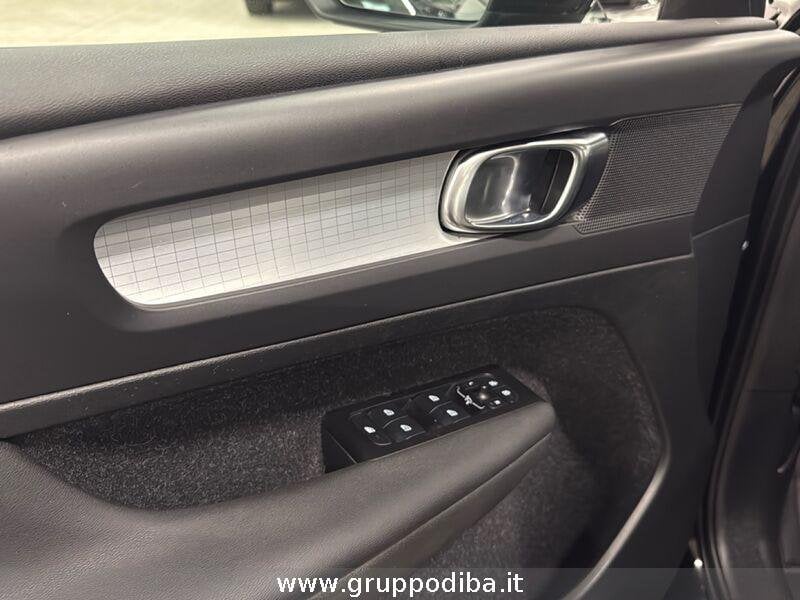 Volvo XC40 XC40 1.5 t2 Momentum my21- Gruppo Diba