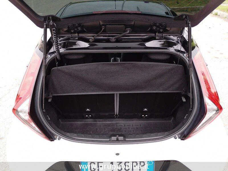 Toyota Aygo Aygo 5p 1.0 x-wave 72cv- Gruppo Diba
