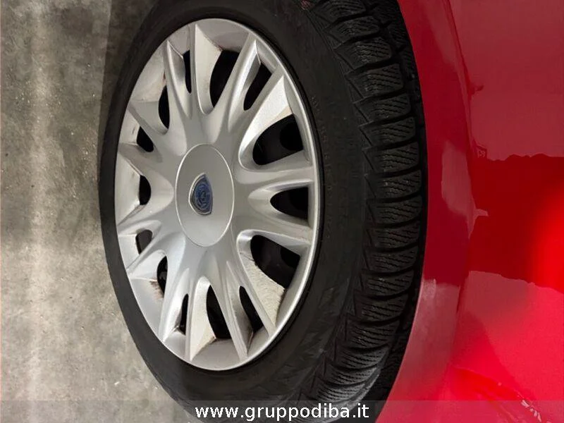 Lancia Ypsilon 1.2 8v silver s&s 69cv- Gruppo Diba