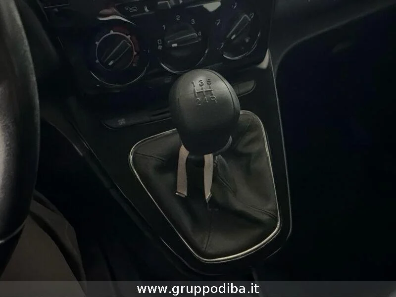 Lancia Ypsilon 1.2 8v silver s&s 69cv- Gruppo Diba