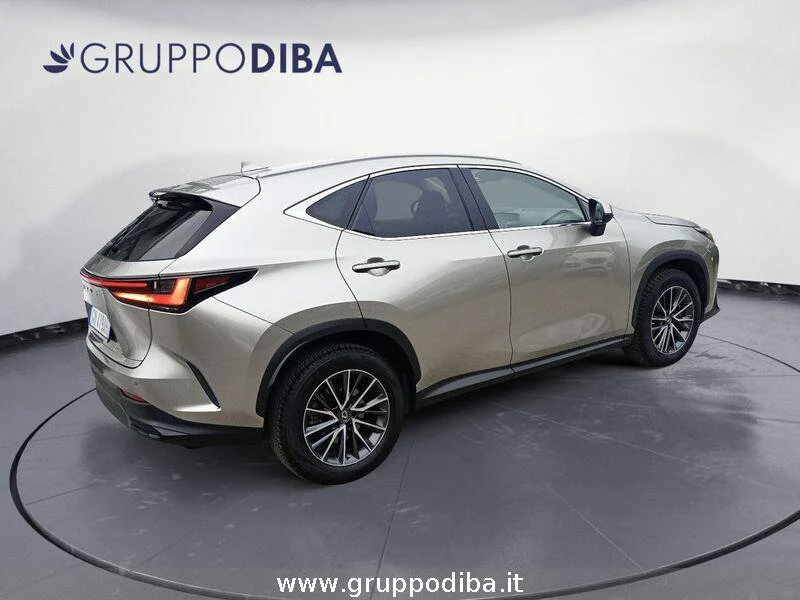 Lexus NX NX 350h 2.5 Premium 4wd 244cv e-cvt- Gruppo Diba