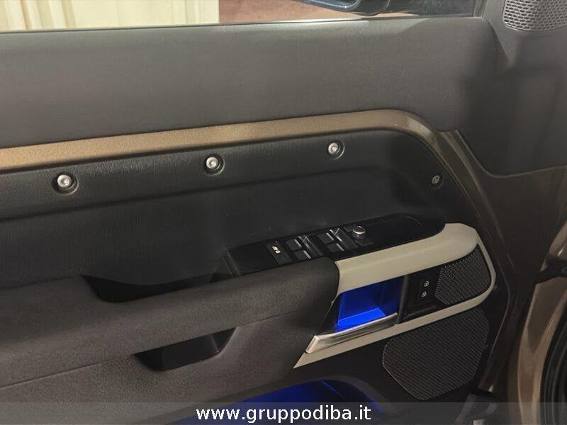 Land Rover Defender Defender 110 2.0d sd4 S awd 240cv 7p.ti auto- Gruppo Diba
